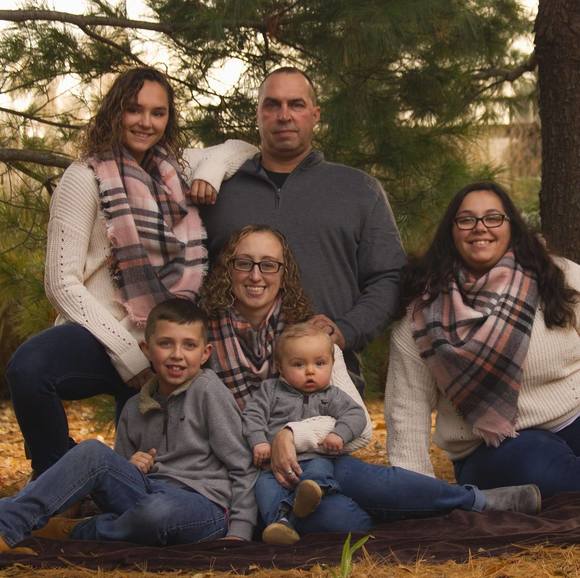 Meet your Posher, Kristen - Picture 1 of 1